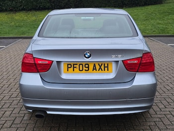 Used BMW 3 Series 2009 for sale - 75601528: Photo