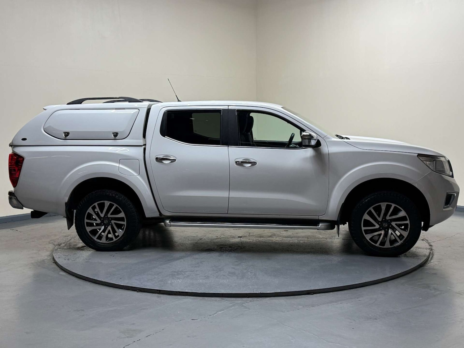 Used Nissan Navara 2017 for sale - 76505131: Photo 14