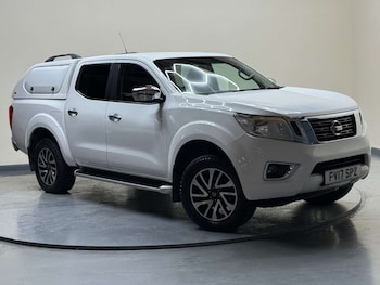 Used Nissan Navara 2017 for sale - 76505131: Photo