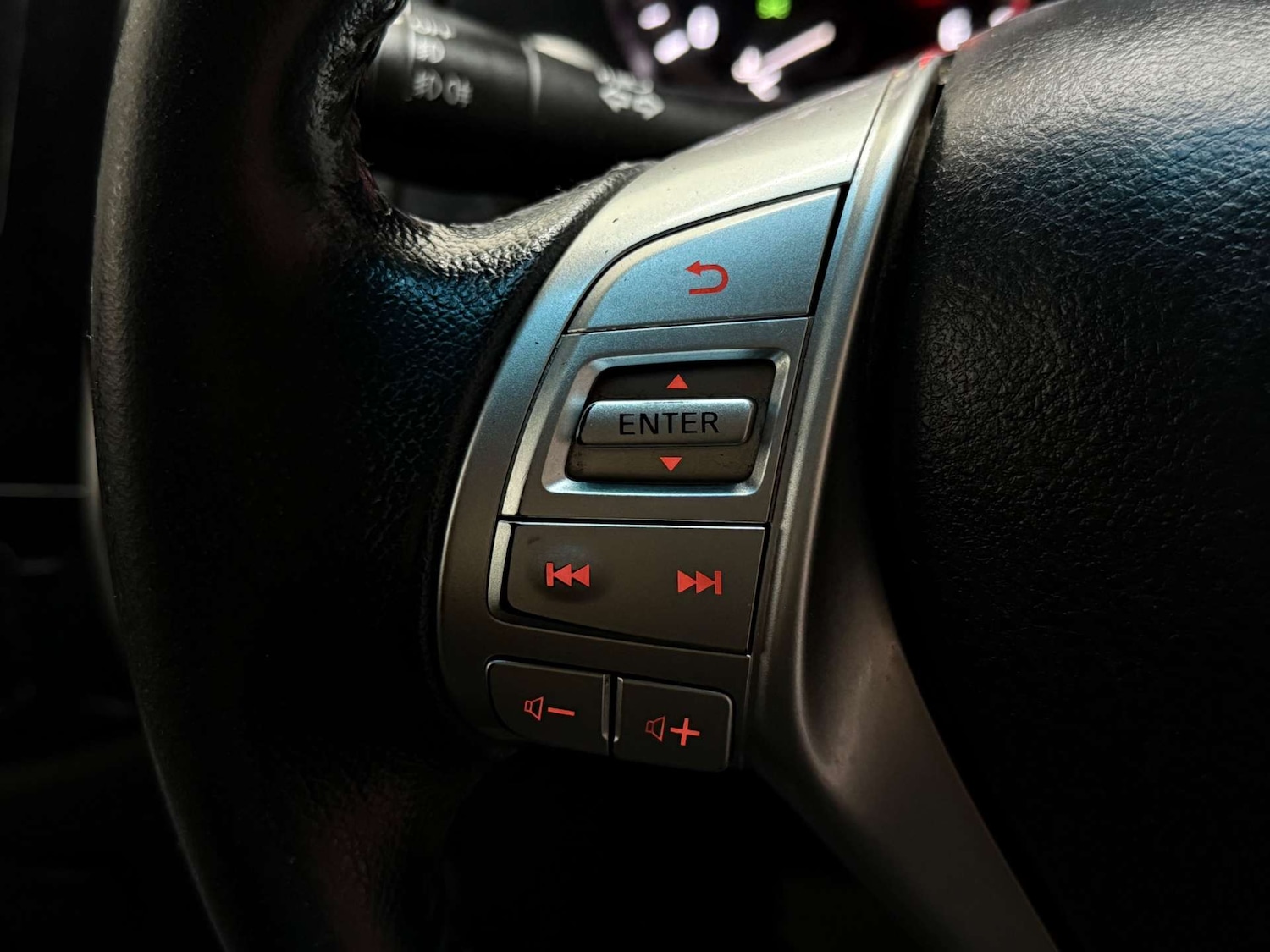 Used Nissan Navara 2017 for sale - 76505131: Photo 20