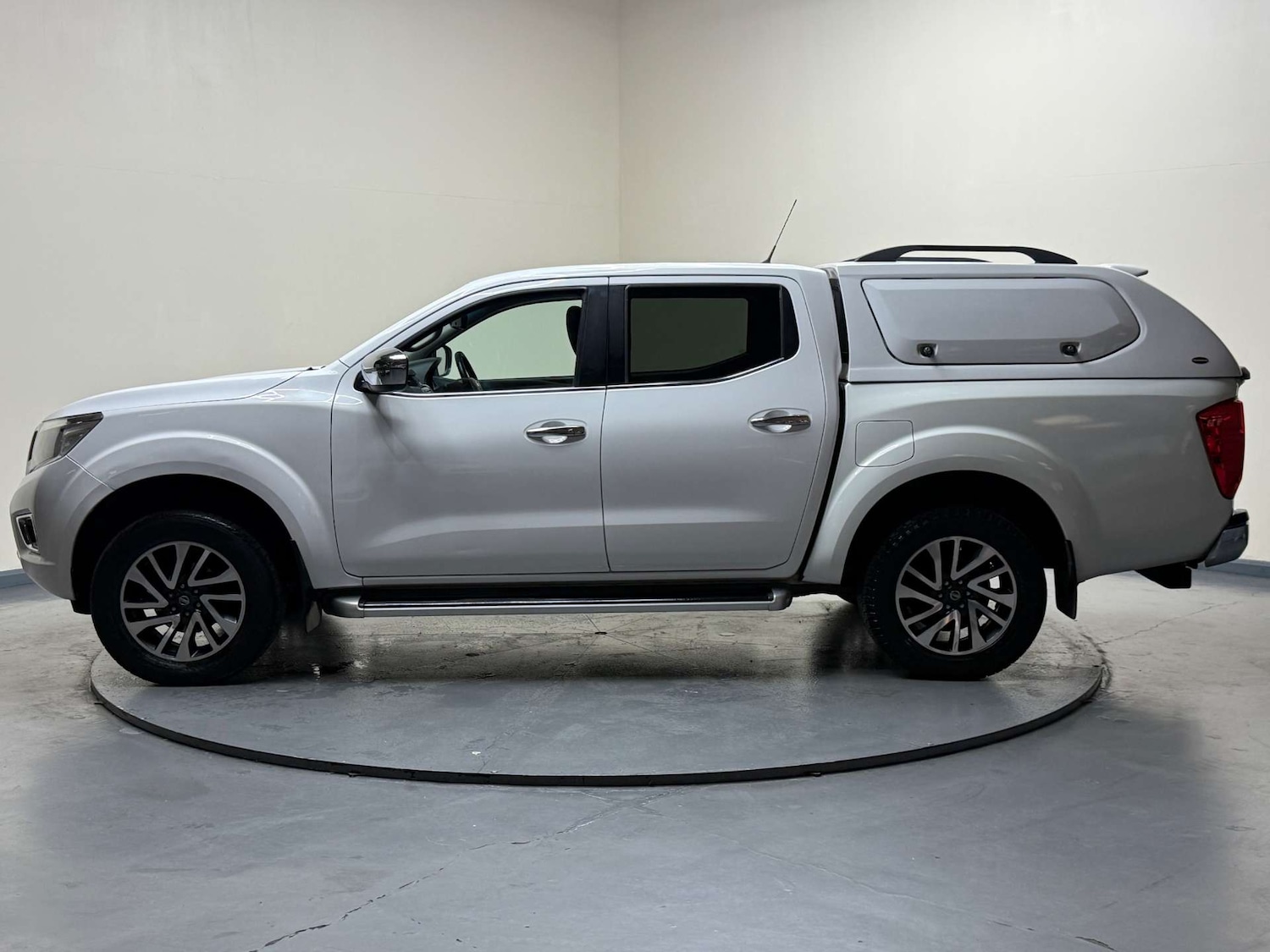 Used Nissan Navara 2017 for sale - 76505131: Photo 27