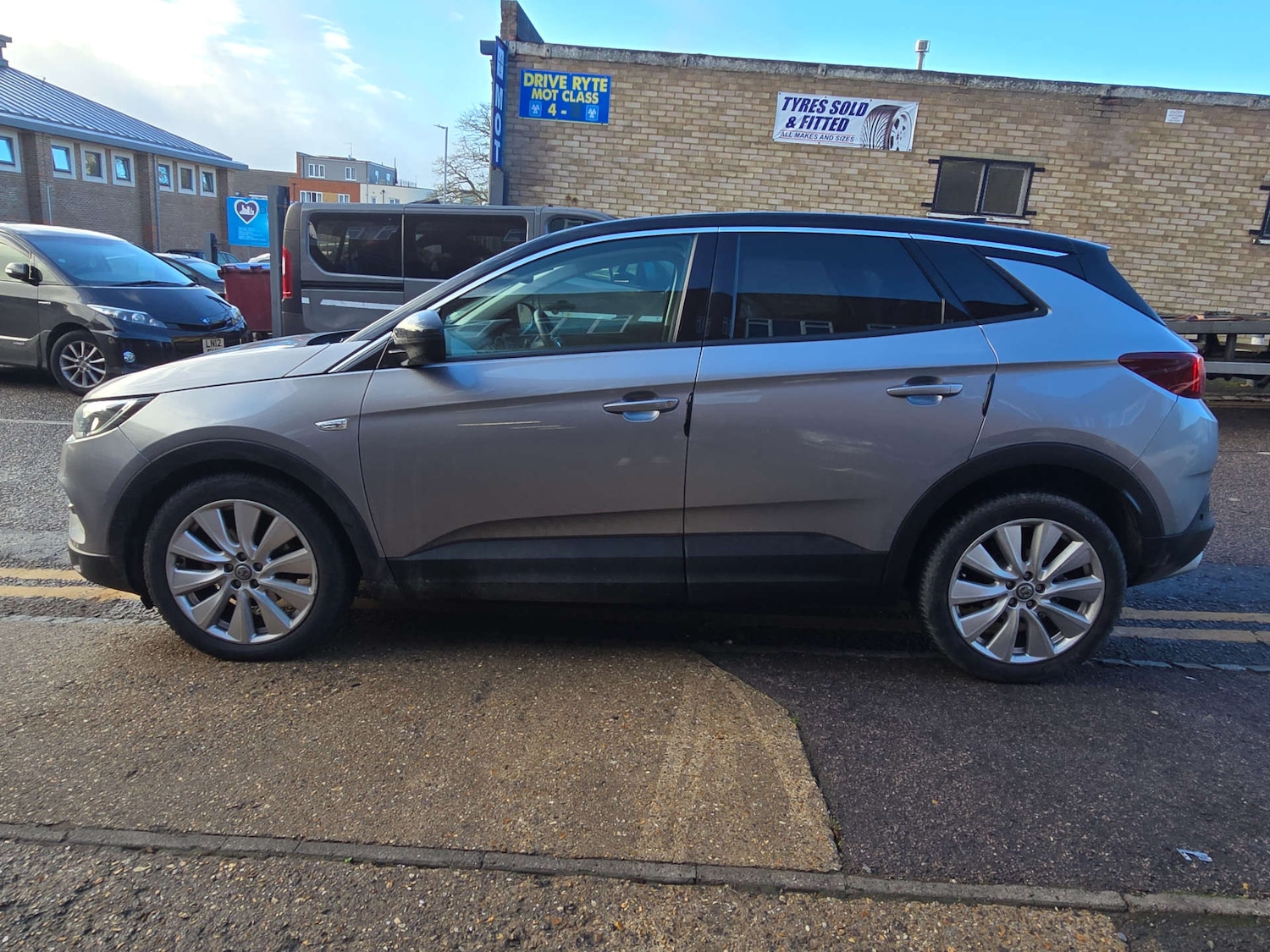 Used Vauxhall Grandland X 2020 for sale - 76735789: Photo 4