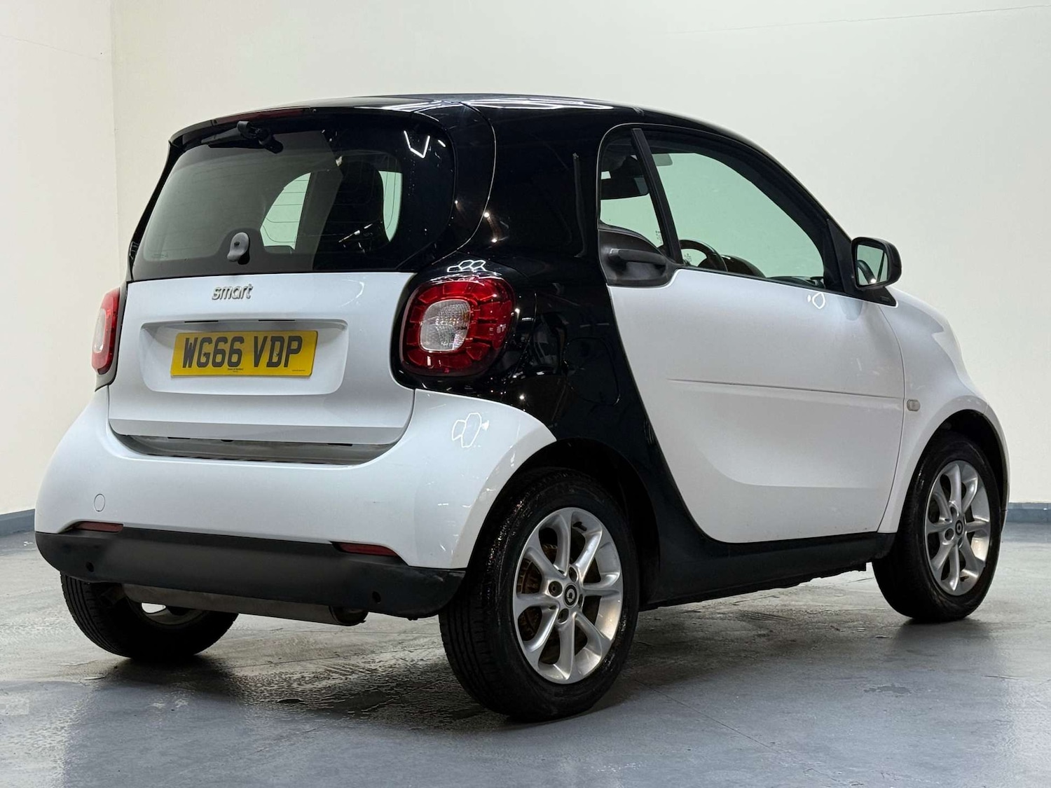 Used smart fortwo 2016 for sale - 77383448: Photo 23