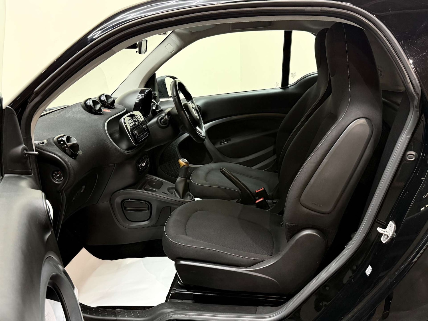 Used smart fortwo 2016 for sale - 77383448: Photo 27