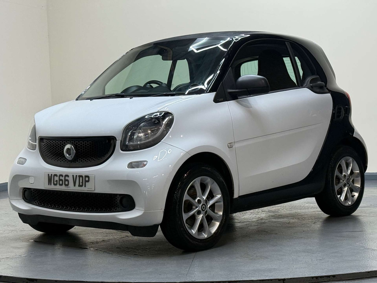 Used smart fortwo 2016 for sale - 77383448: Photo 29