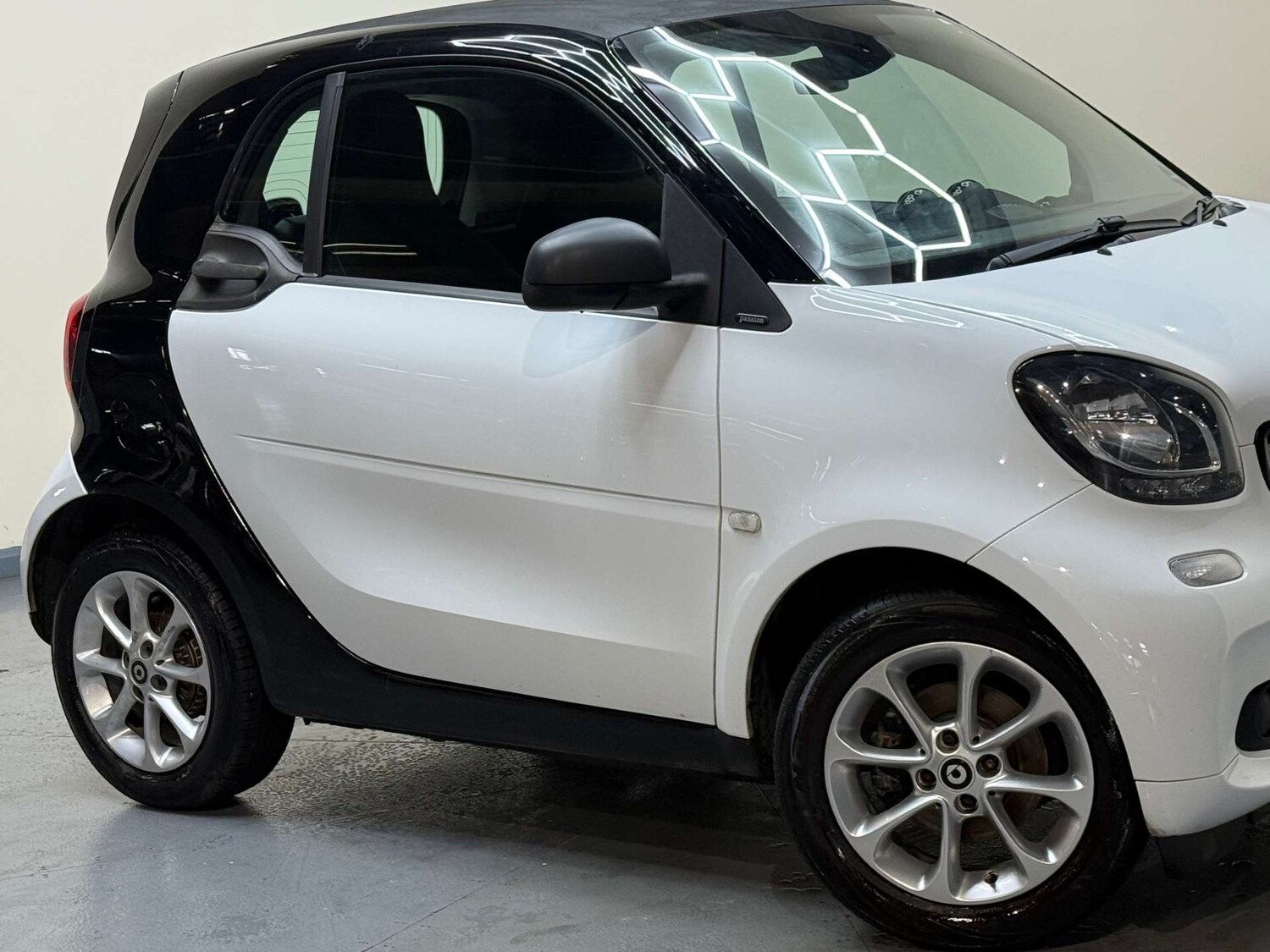 Used smart fortwo 2016 for sale - 77383448: Photo 31
