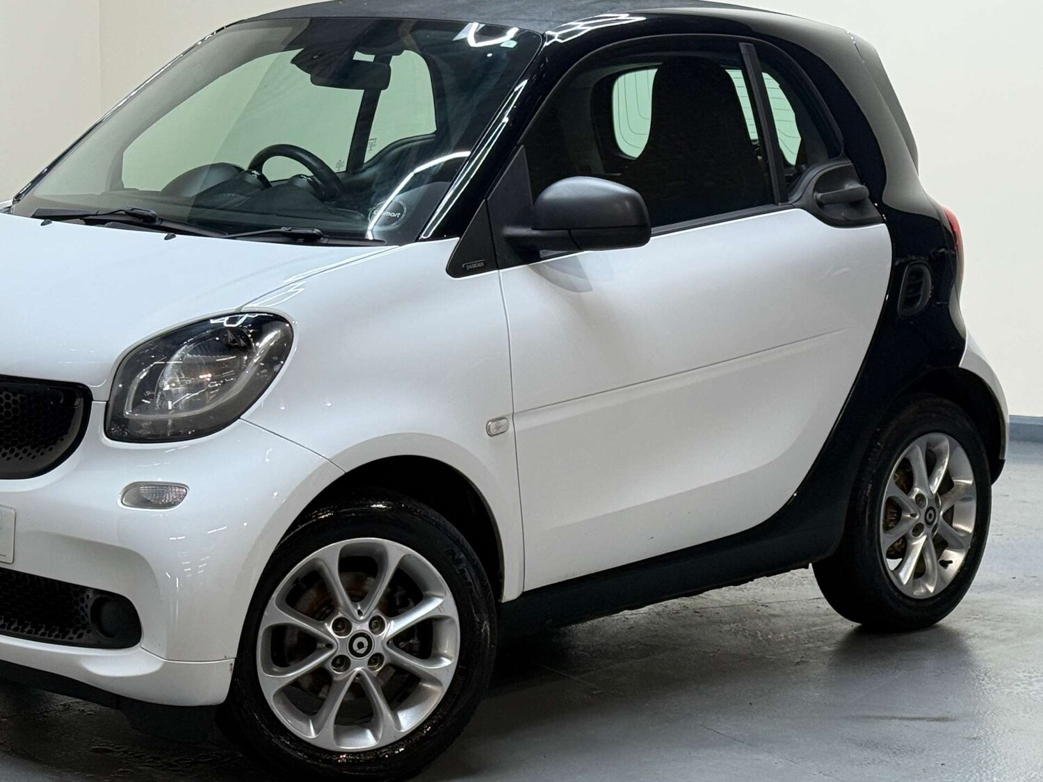 Used smart fortwo 2016 for sale - 77383448: Photo 34