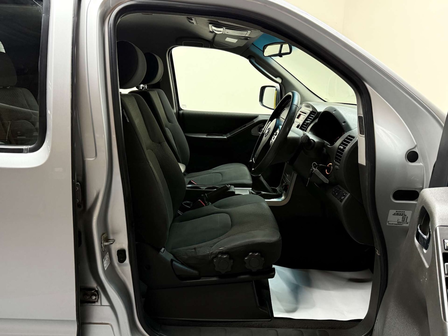 Used Nissan Navara 2013 for sale - 76629638: Photo 14