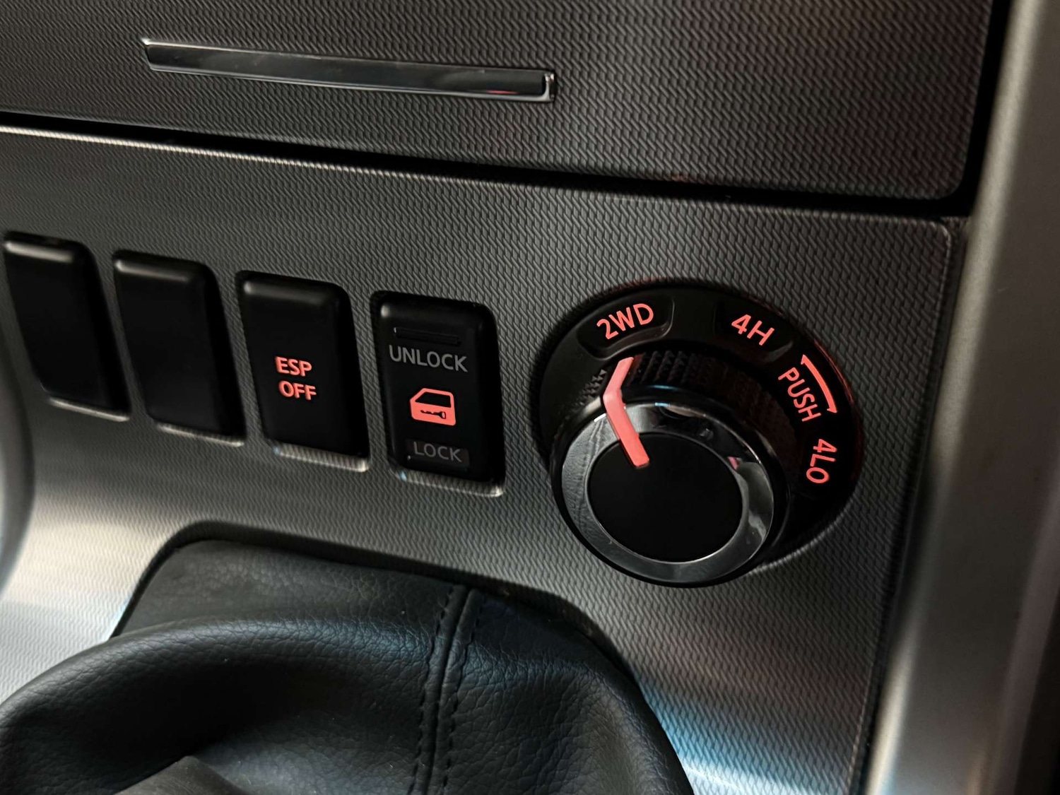 Used Nissan Navara 2013 for sale - 76629638: Photo 22