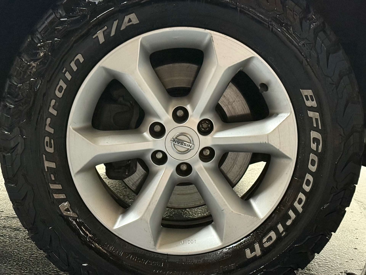 Used Nissan Navara 2013 for sale - 76629638: Photo 64