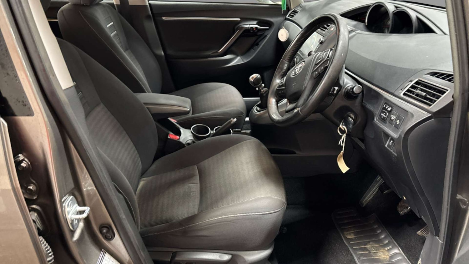 Used Toyota Verso 2016 for sale - 76686730: Photo 3