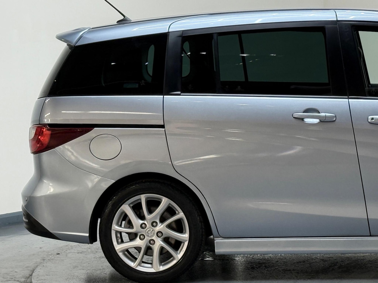 Vehicle 43