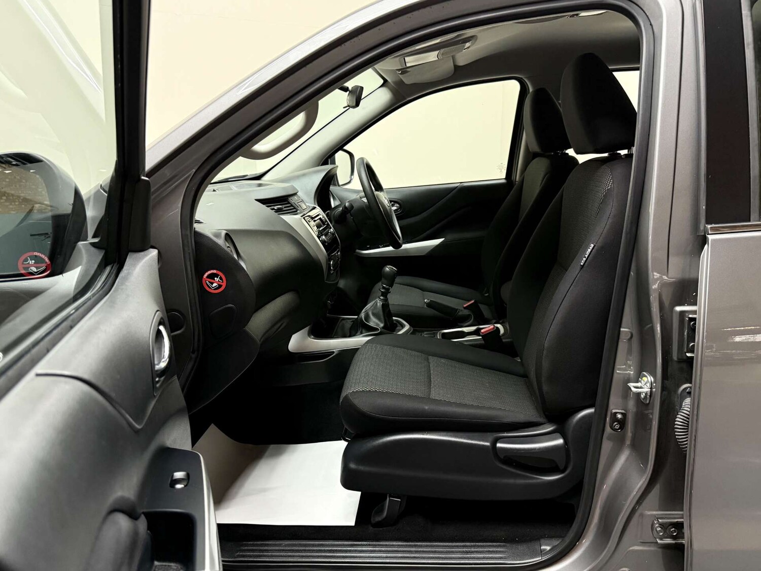 Used Nissan Navara 2021 for sale - 76682727: Photo 30