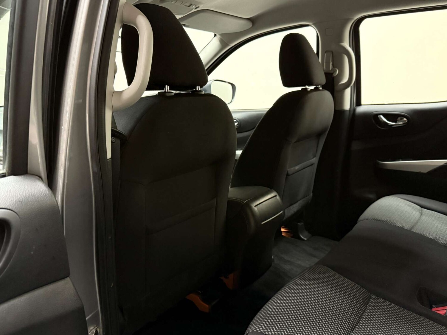 Used Nissan Navara 2021 for sale - 76682727: Photo 33