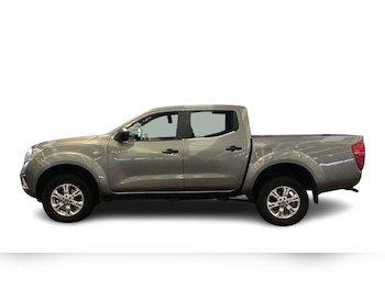 Used Nissan Navara 2021 for sale - 76682727: Photo