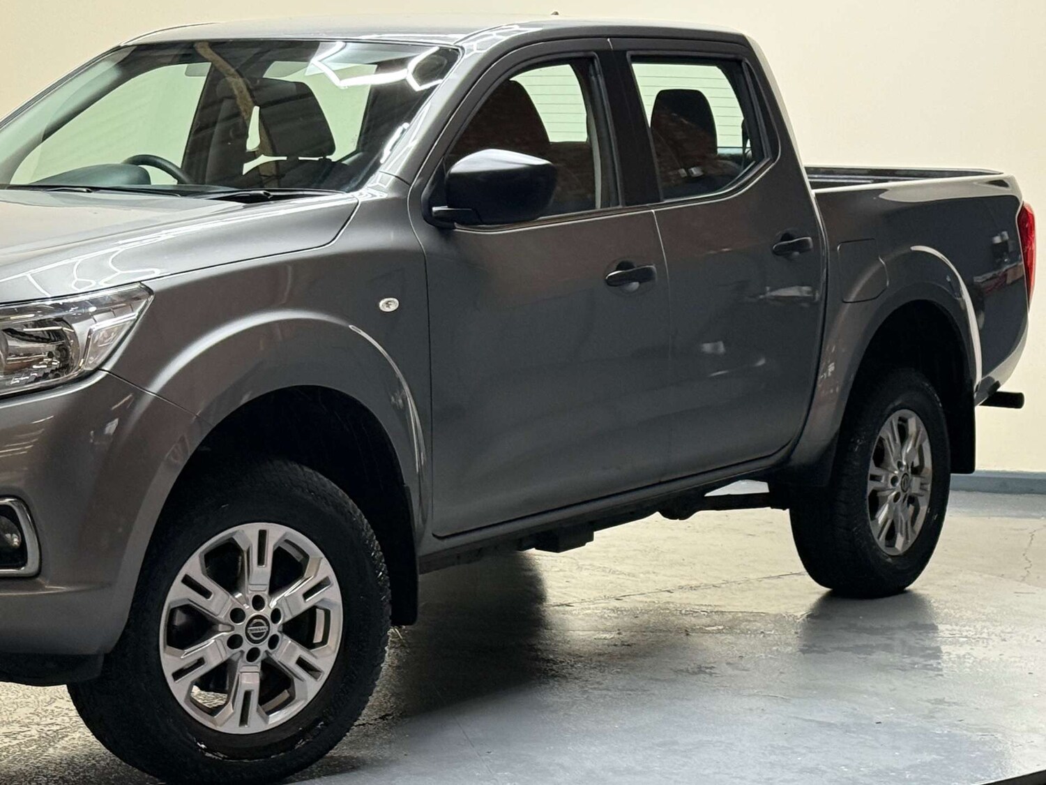Used Nissan Navara 2021 for sale - 76682727: Photo 60
