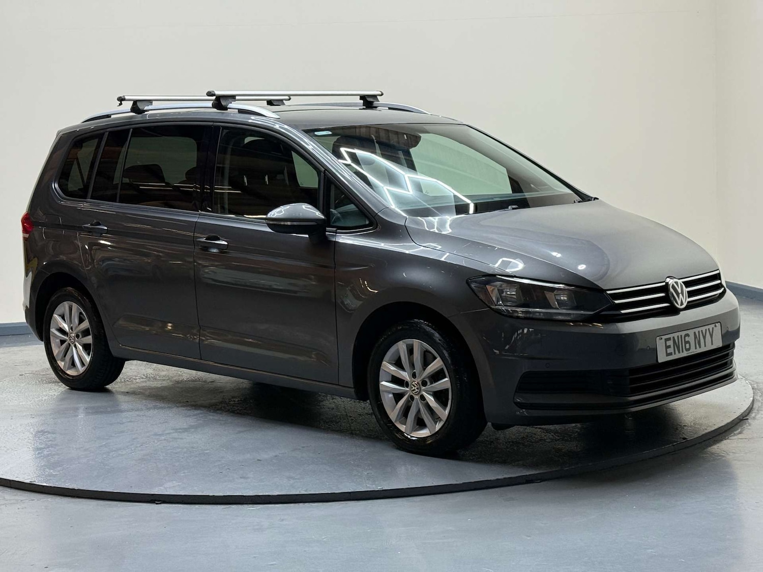 Used Volkswagen Touran 2016 for sale - 76706756: Photo 12