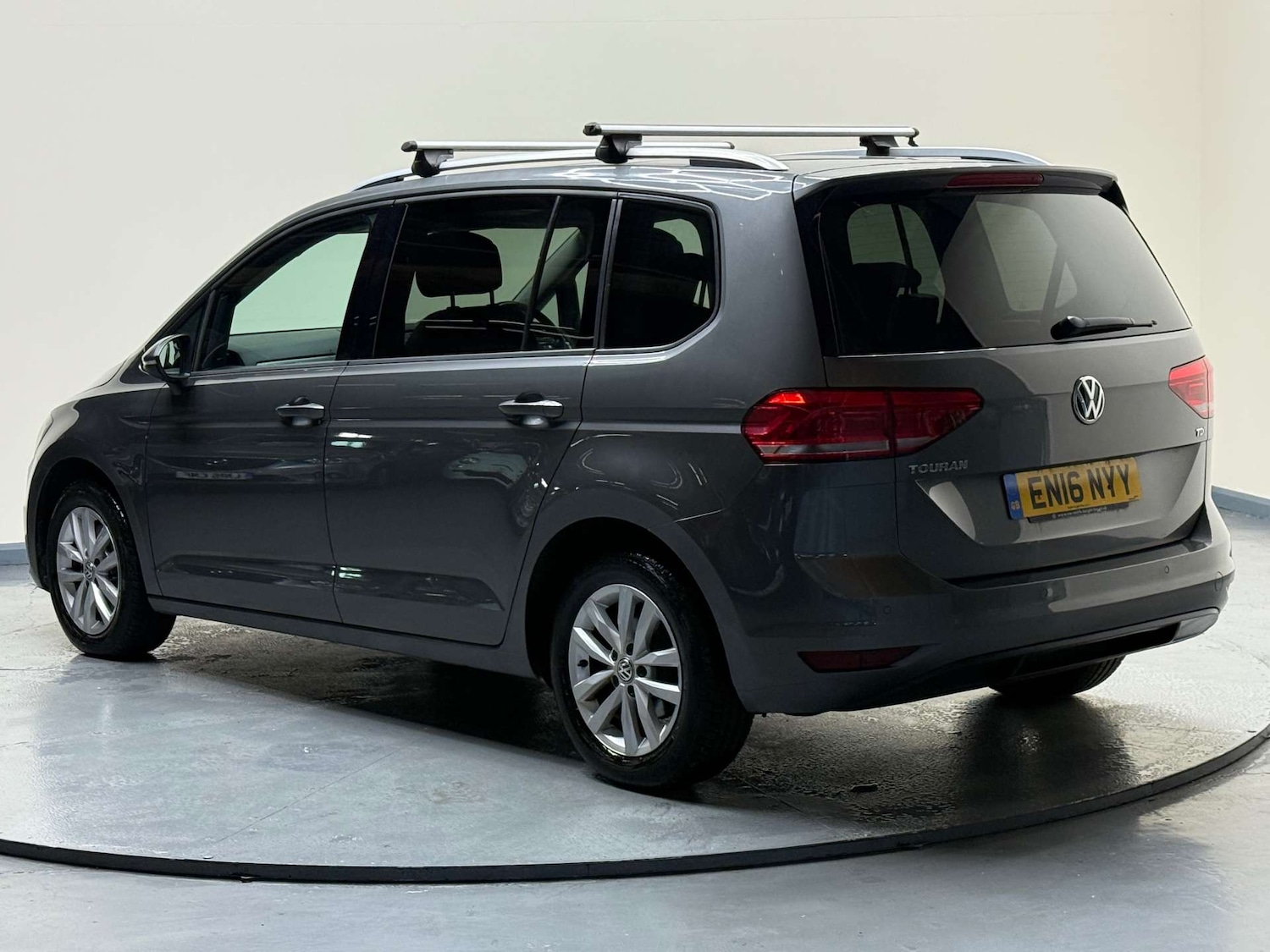 Used Volkswagen Touran 2016 for sale - 76706756: Photo 30