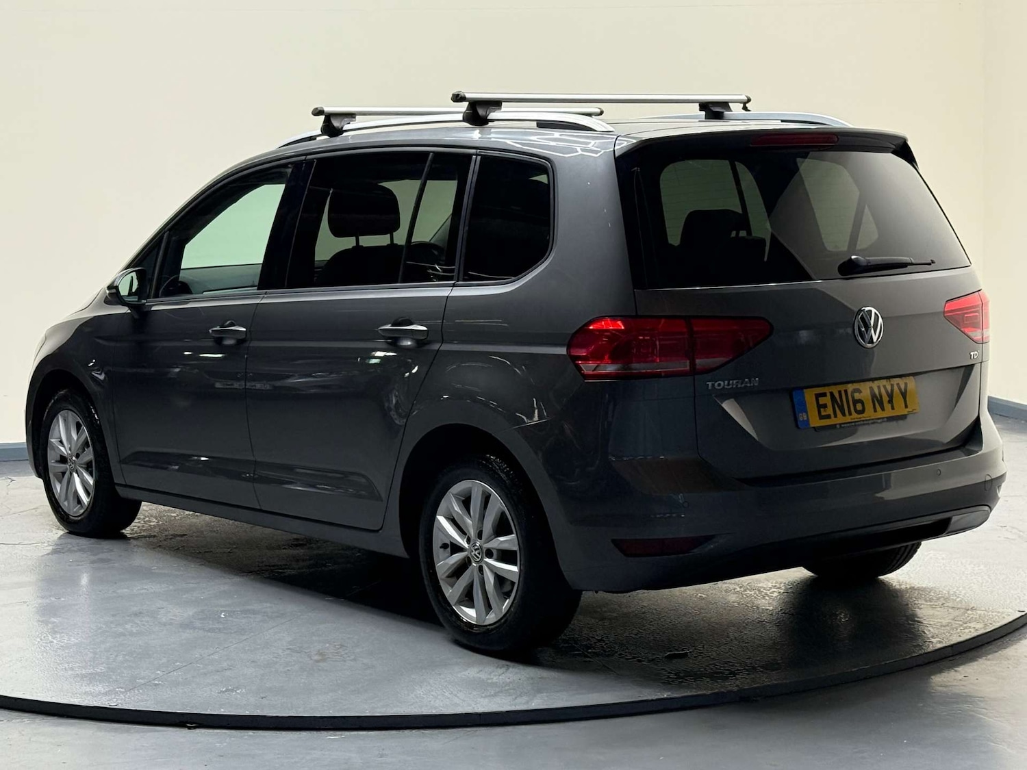 Used Volkswagen Touran 2016 for sale - 76706756: Photo 49