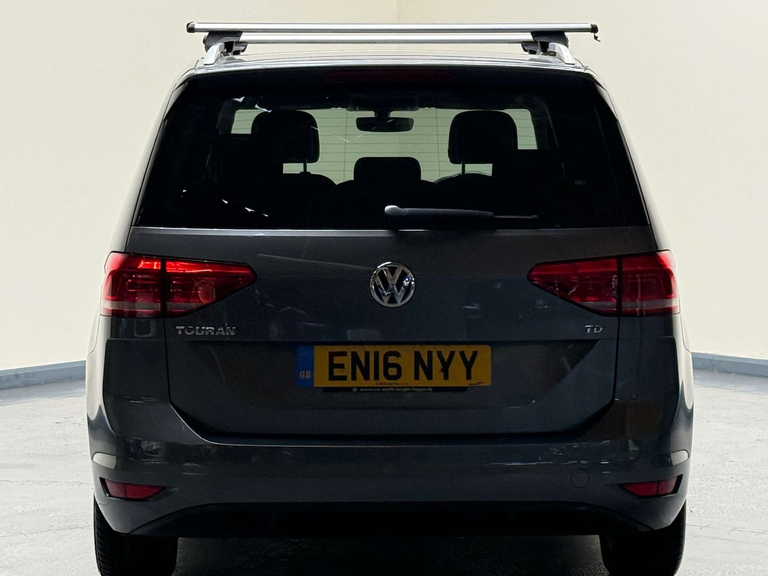 Used Volkswagen Touran 2016 for sale - 76706756: Photo 9