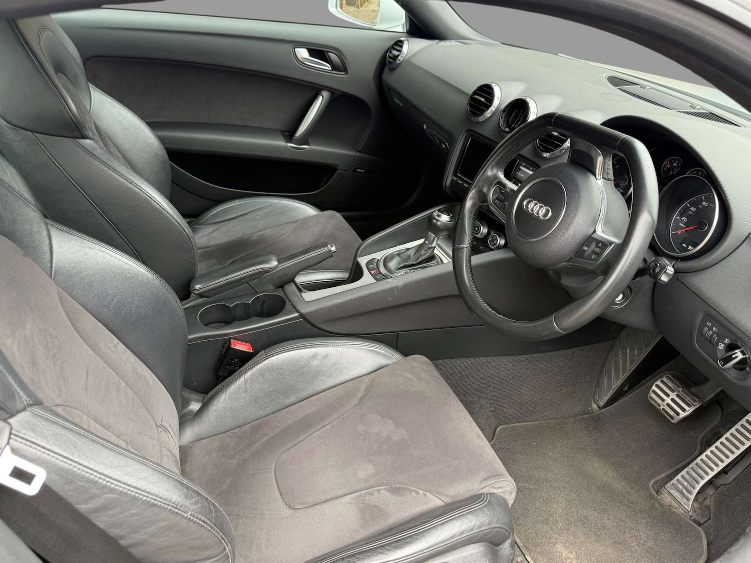 Used Audi TT 2014 for sale - 77934013: Photo 4