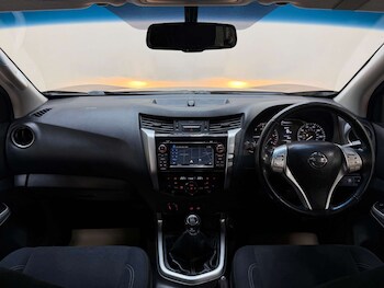 Used Nissan Navara 2016 for sale - 78272650: Photo