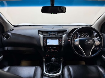 Used Nissan Navara 2016 for sale - 78340679: Photo