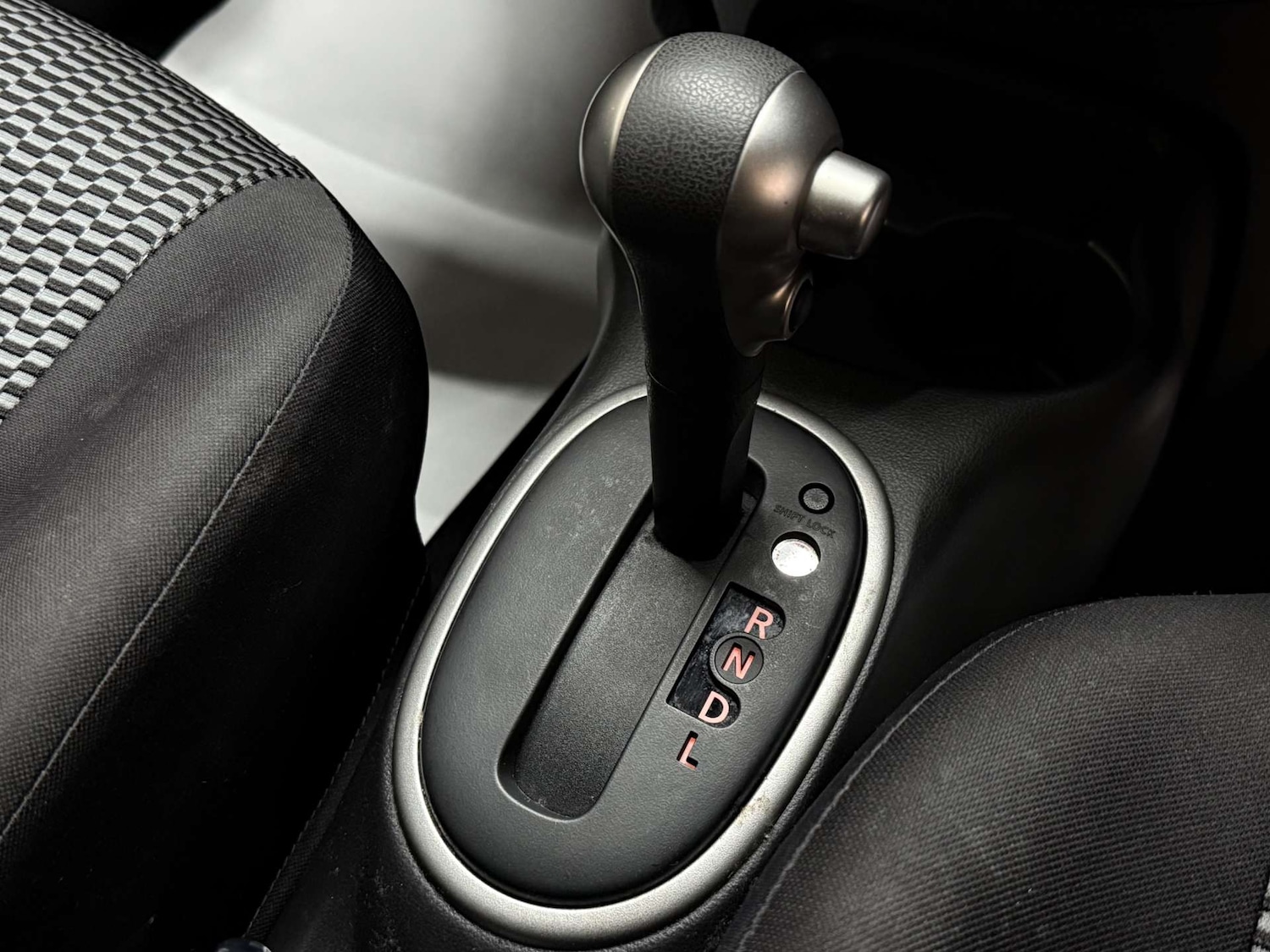 Used Nissan Micra 2013 for sale - 76481387: Photo 22