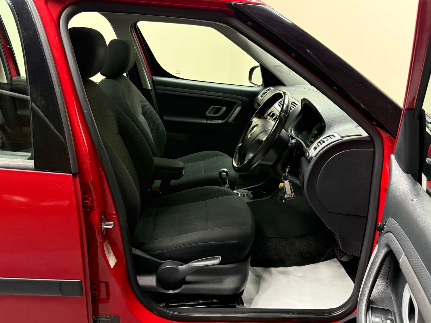 Used Skoda Roomster 2008 for sale - 76625843: Photo 14