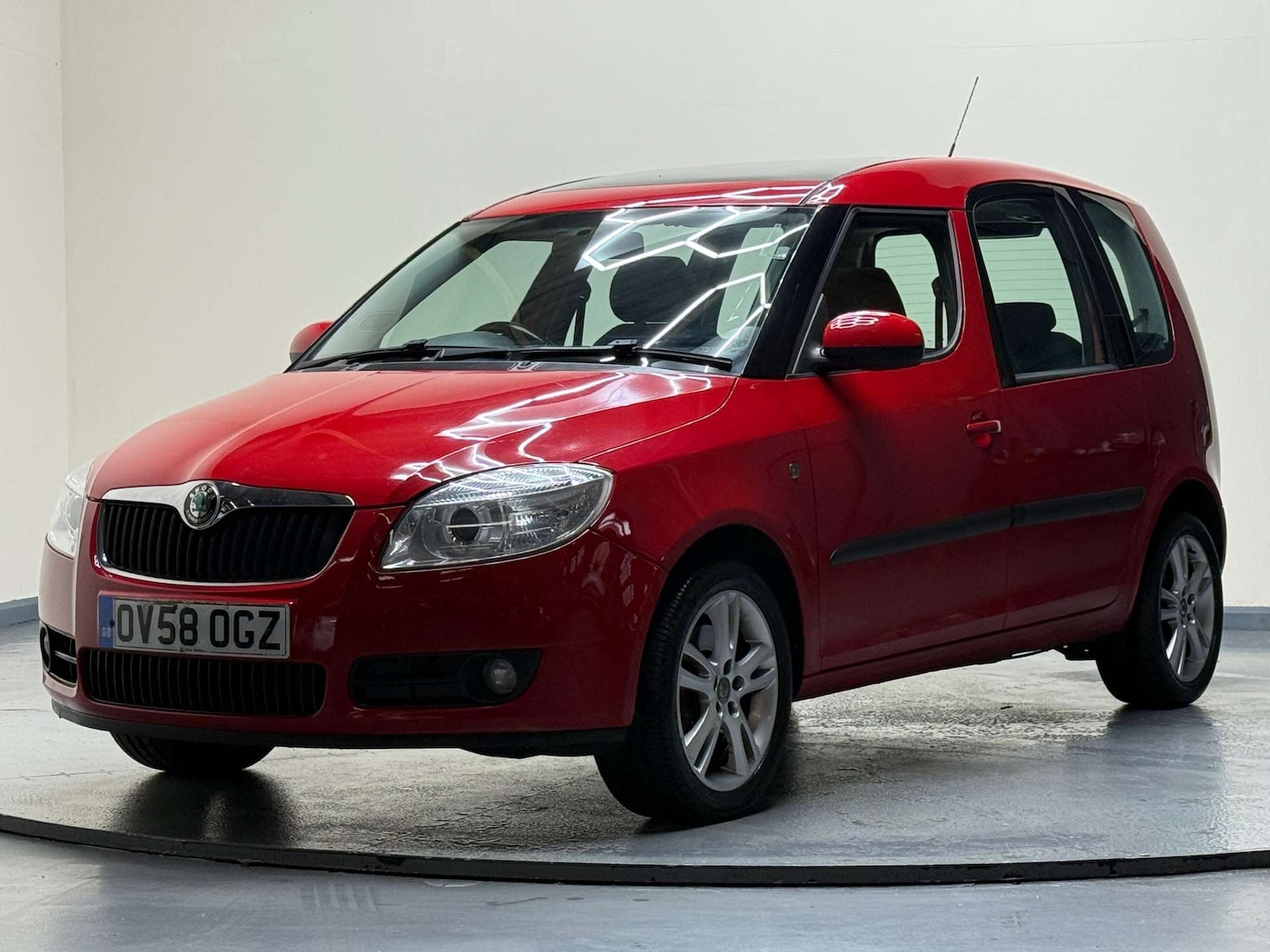 Used Skoda Roomster 2008 for sale - 76625843: Photo 29