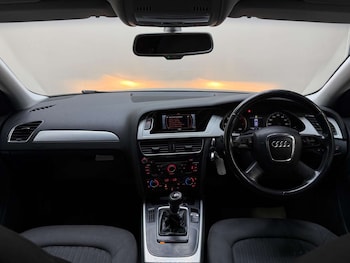 Used Audi A4 2009 for sale - 77996948: Photo