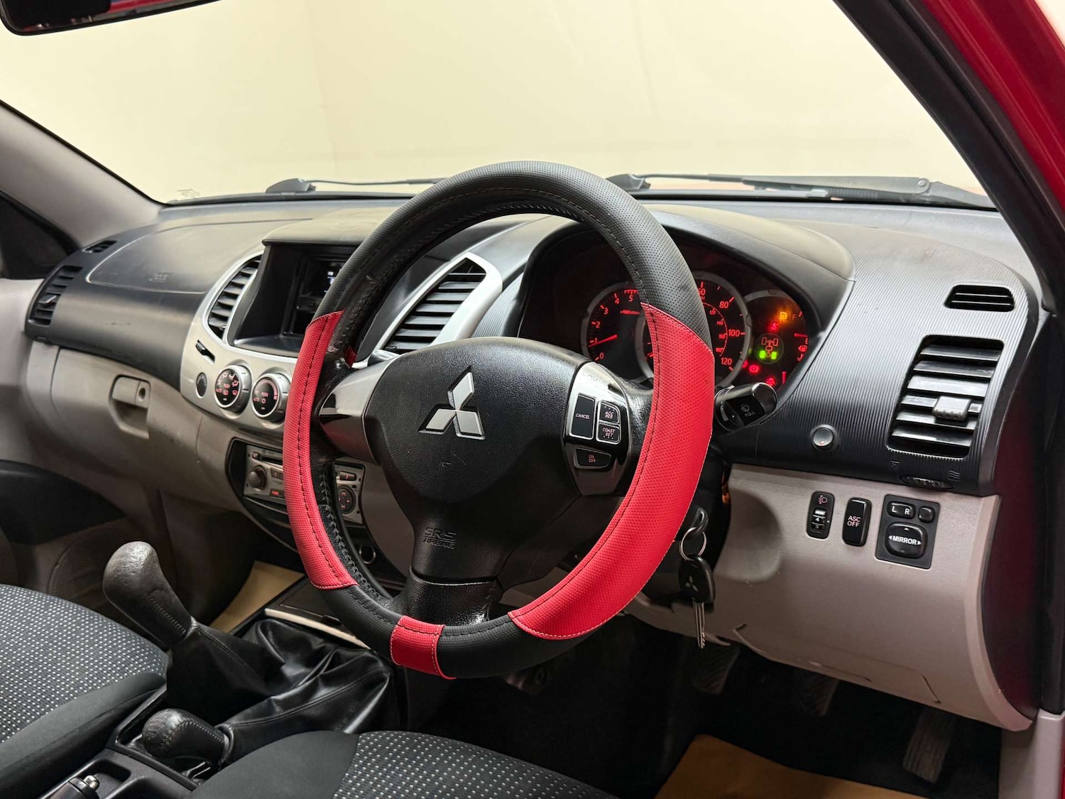 Used Mitsubishi L200 2012 for sale - 77115836: Photo 15