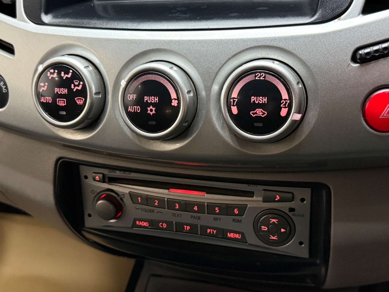 Used Mitsubishi L200 2012 for sale - 77115836: Photo 20