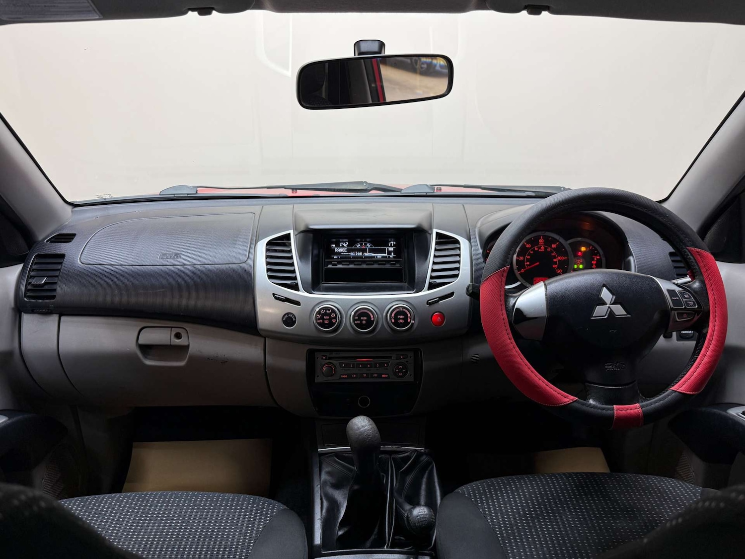 Used Mitsubishi L200 2012 for sale - 77115836: Photo 61