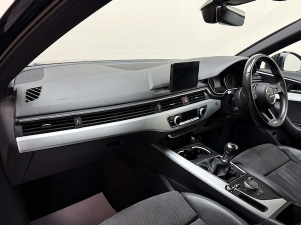 Used Audi A4 2018 for sale - 76193411: Photo 32