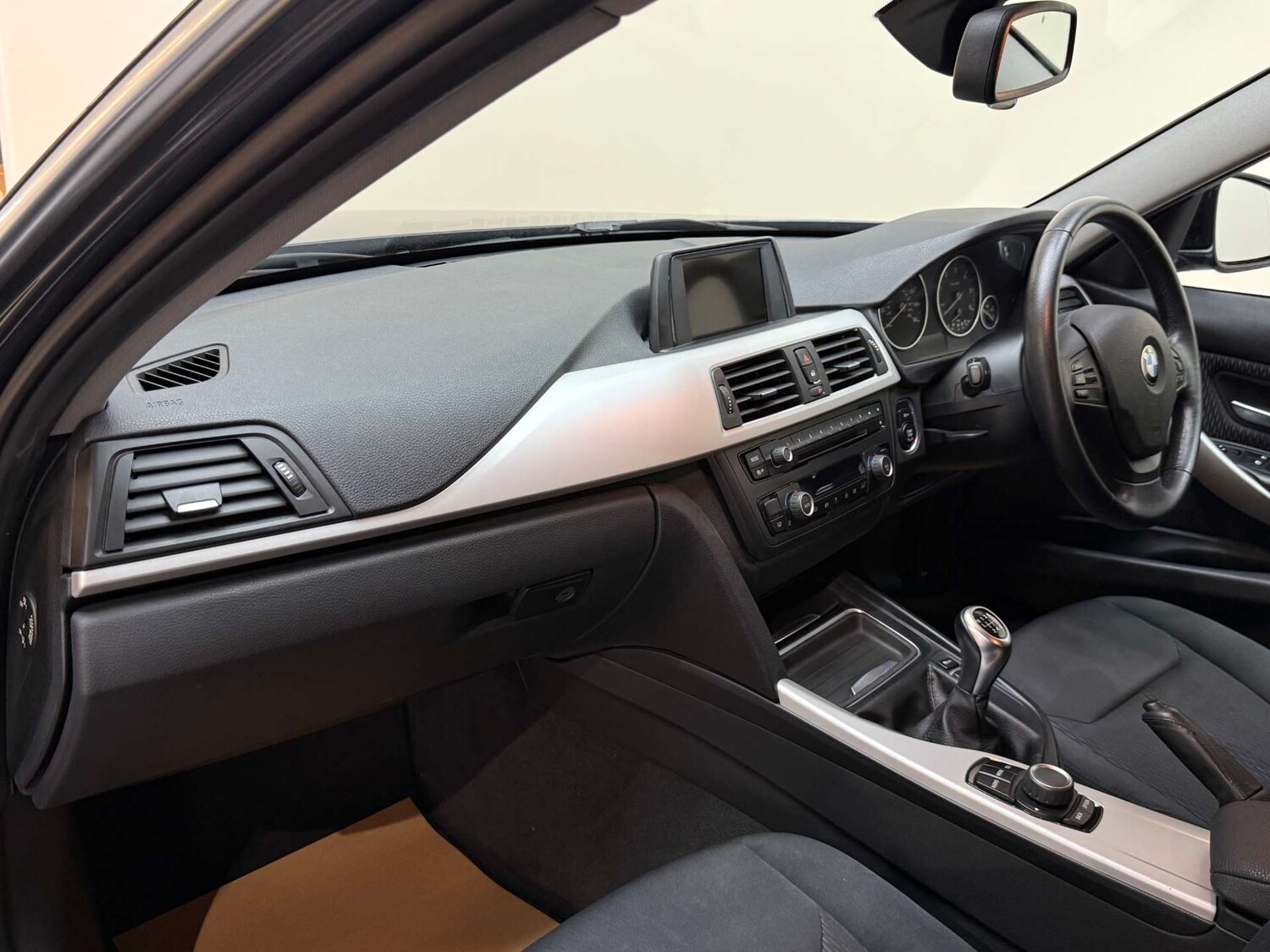 Used BMW 3 Series 2012 for sale - 78031047: Photo 33