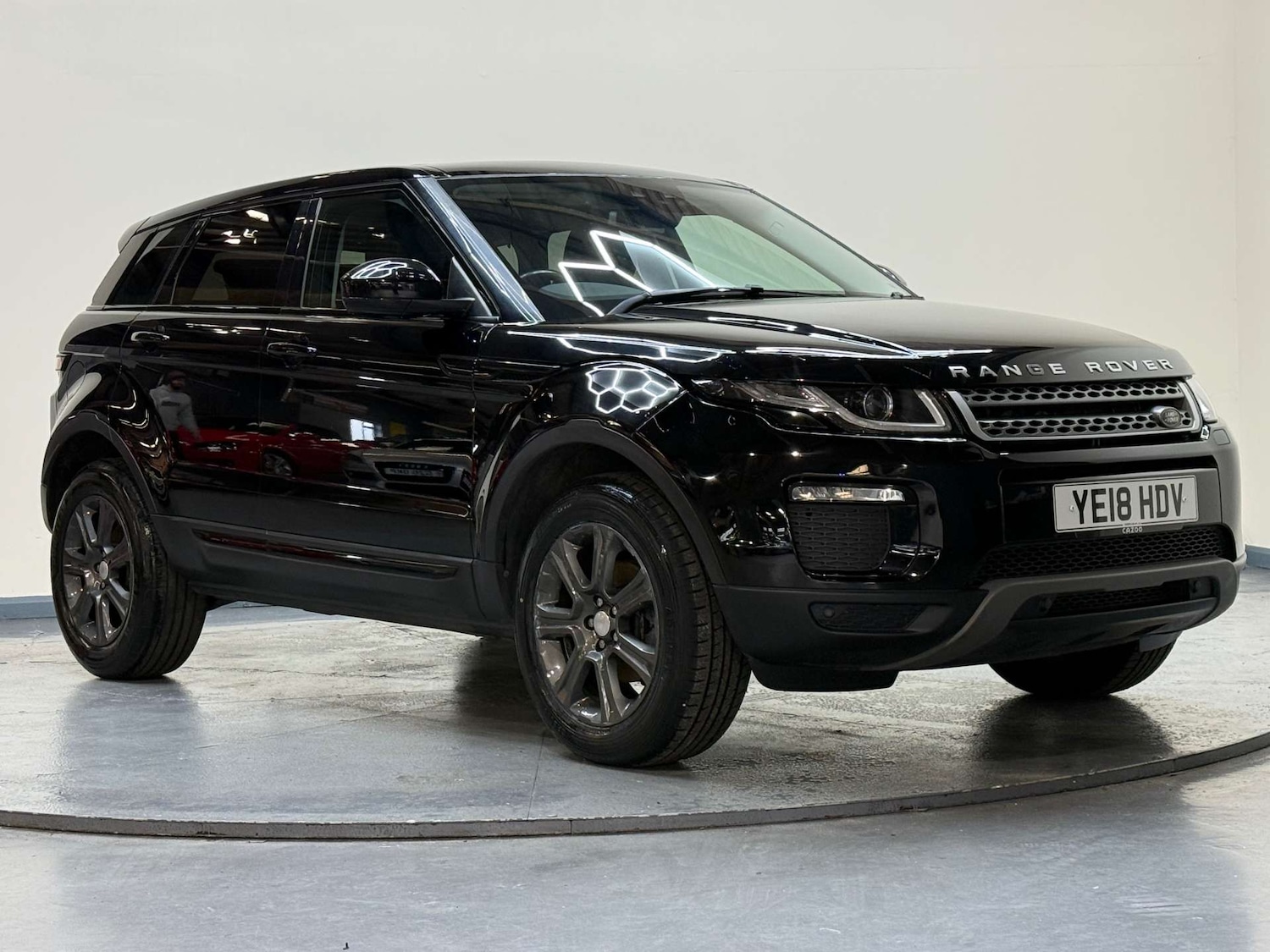 Used Land Rover Range Rover Evoque 2018 for sale - 77998595: Photo 12