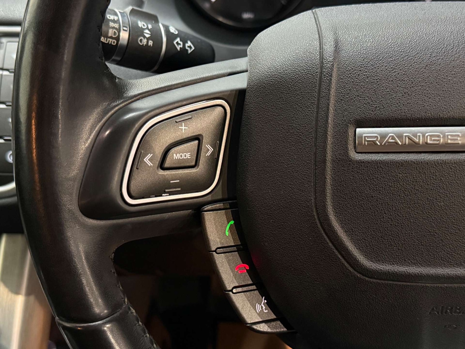 Used Land Rover Range Rover Evoque 2018 for sale - 77998595: Photo 17