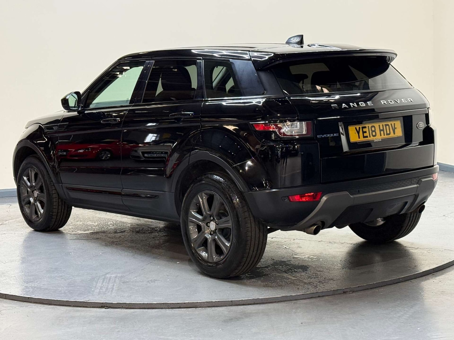 Used Land Rover Range Rover Evoque 2018 for sale - 77998595: Photo 28