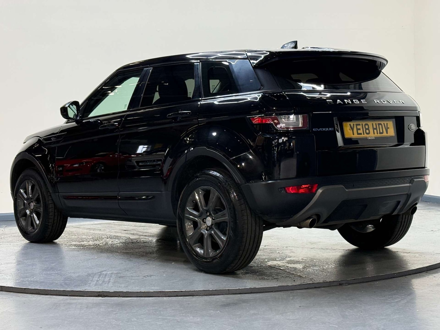 Used Land Rover Range Rover Evoque 2018 for sale - 77998595: Photo 54