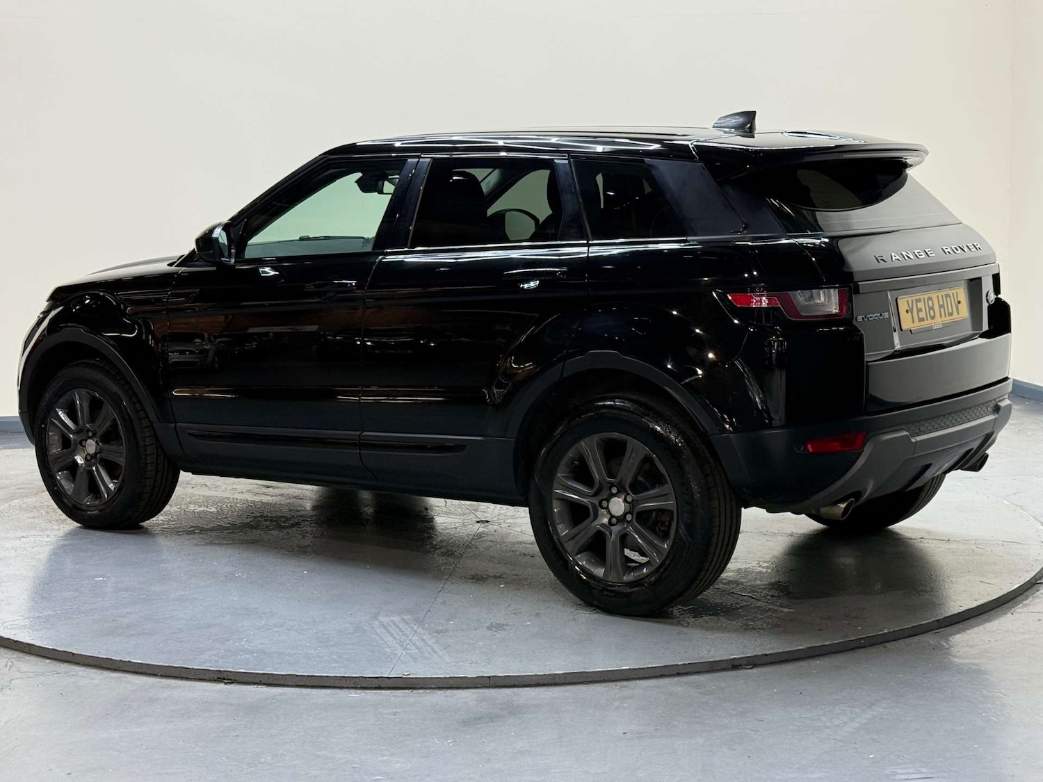 Used Land Rover Range Rover Evoque 2018 for sale - 77998595: Photo 59
