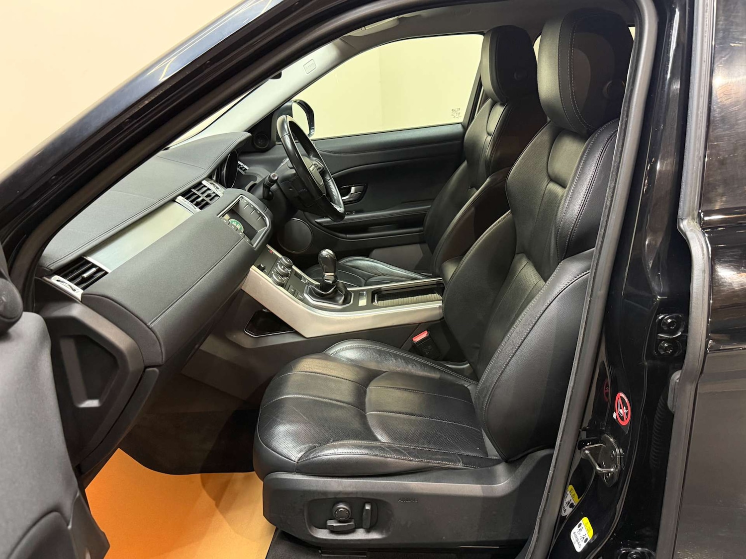 Used Land Rover Range Rover Evoque 2018 for sale - 77998595: Photo 63