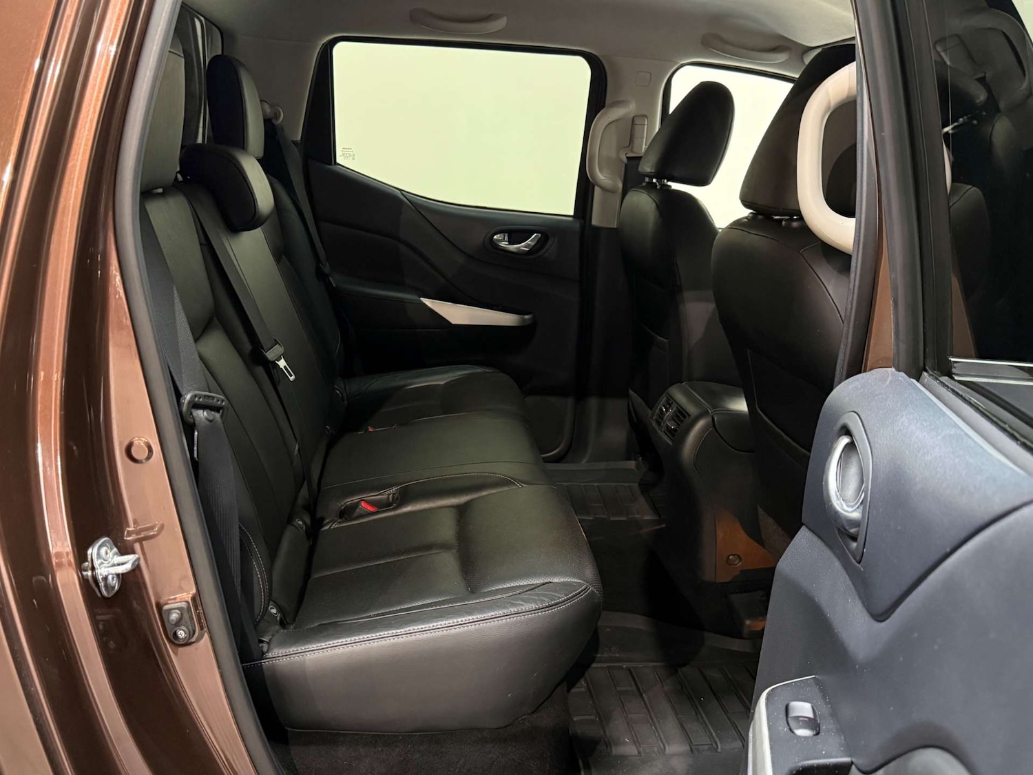 Used Nissan Navara 2016 for sale - 77996956: Photo 26