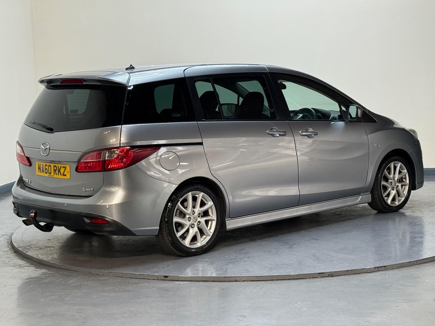 Vehicle 29