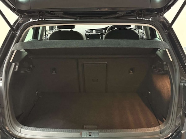 Used Volkswagen Golf 2019 for sale - 76181032: Photo 10
