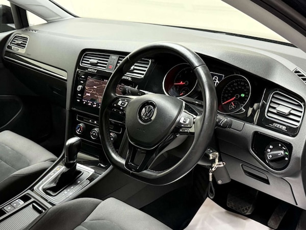 Used Volkswagen Golf 2019 for sale - 76181032: Photo 16