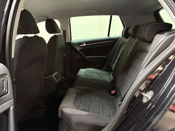 Used Volkswagen Golf 2019 for sale - 76181032: Photo 37