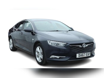 Vauxhall - Insignia