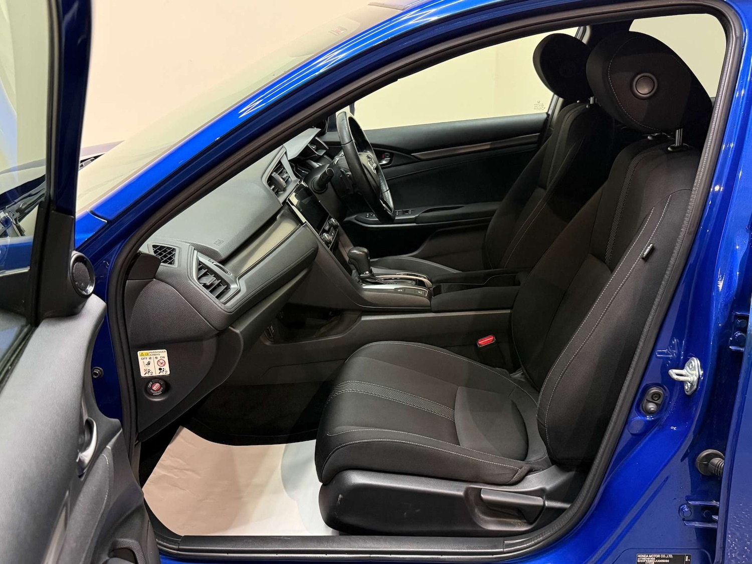 Used Honda Civic 2018 for sale - 77380630: Photo 35