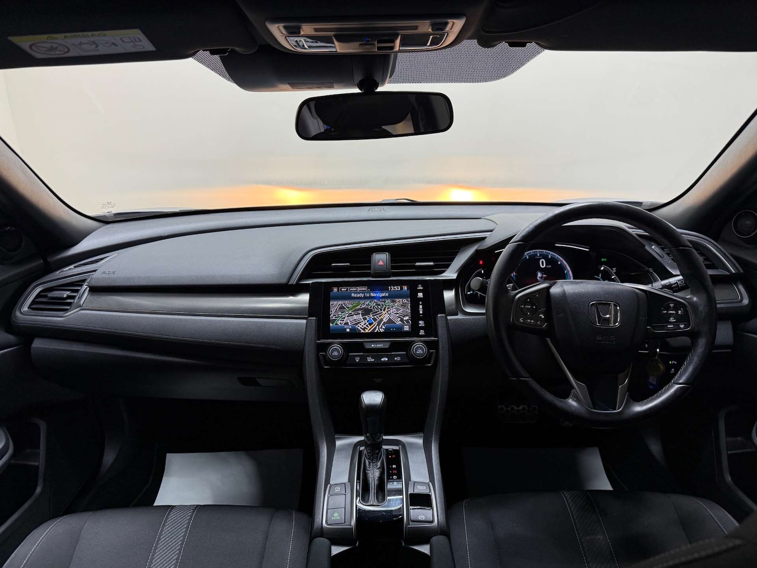 Used Honda Civic 2018 for sale - 77380630: Photo 4